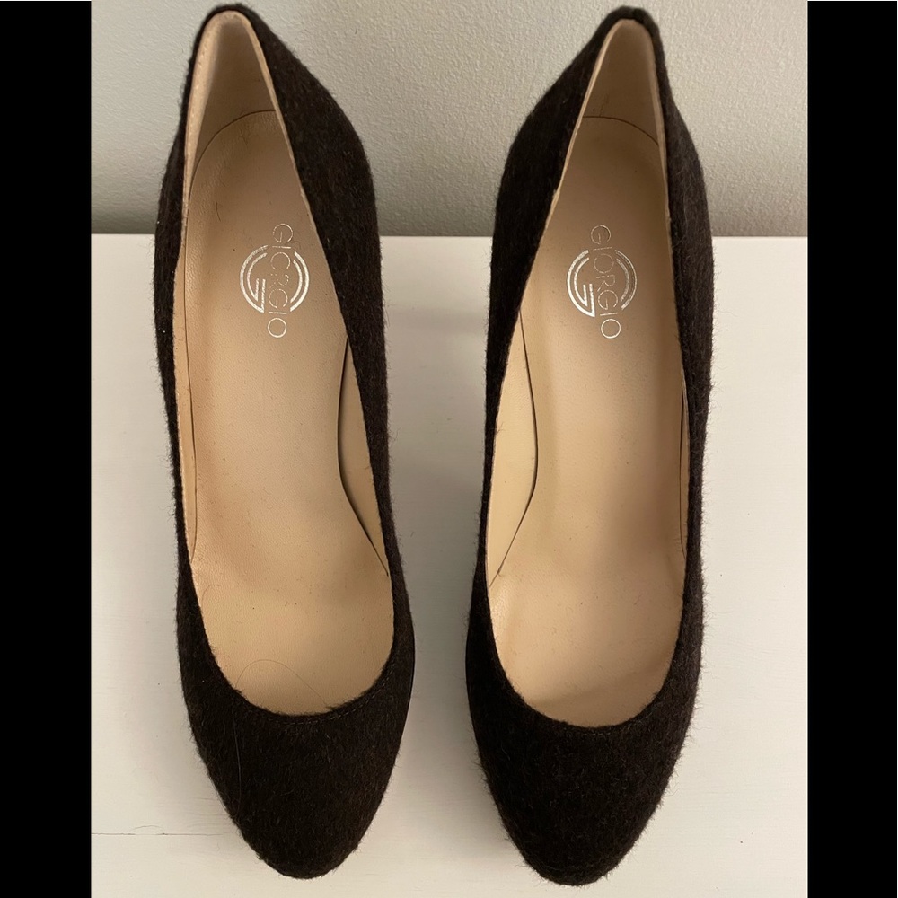 NWT Giorgio Armani Chocolate Brown Wool Heels
